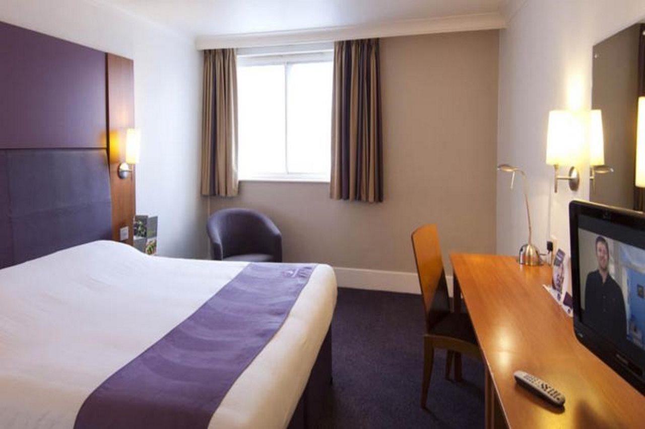 Premier Inn Aberdeen - Anderson Drive Εξωτερικό φωτογραφία